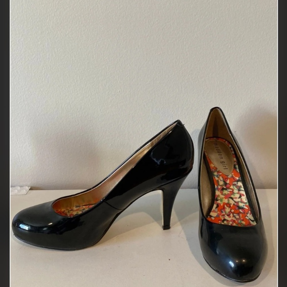 Madden girl patent leather high Heel shoes